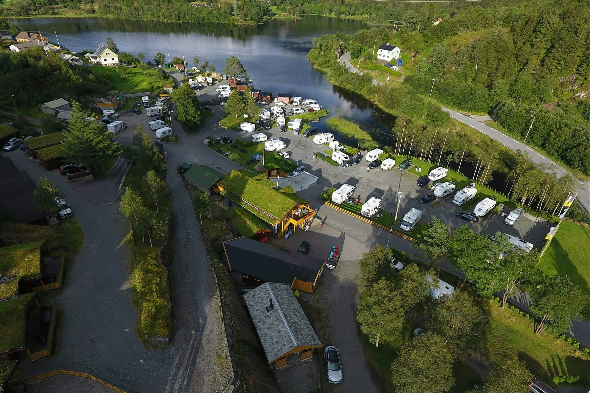 Campingplatz Bratland Camping in Haukeland, Fjord-Norwegen | PiNCAMP by TCS