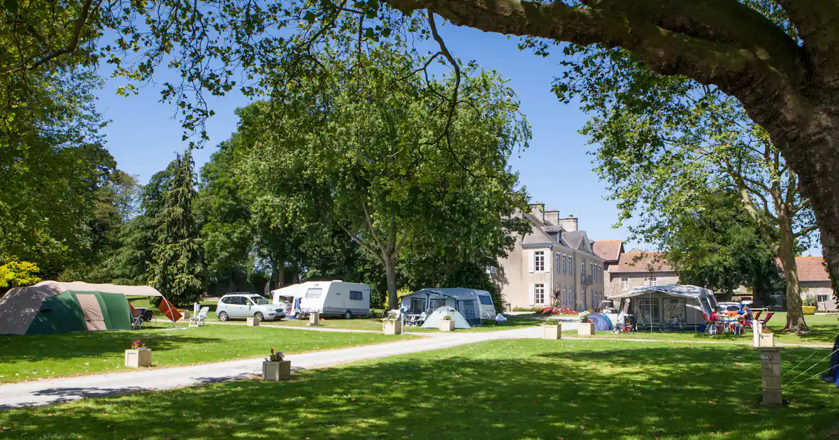 Camping Château de Lez-Eaux