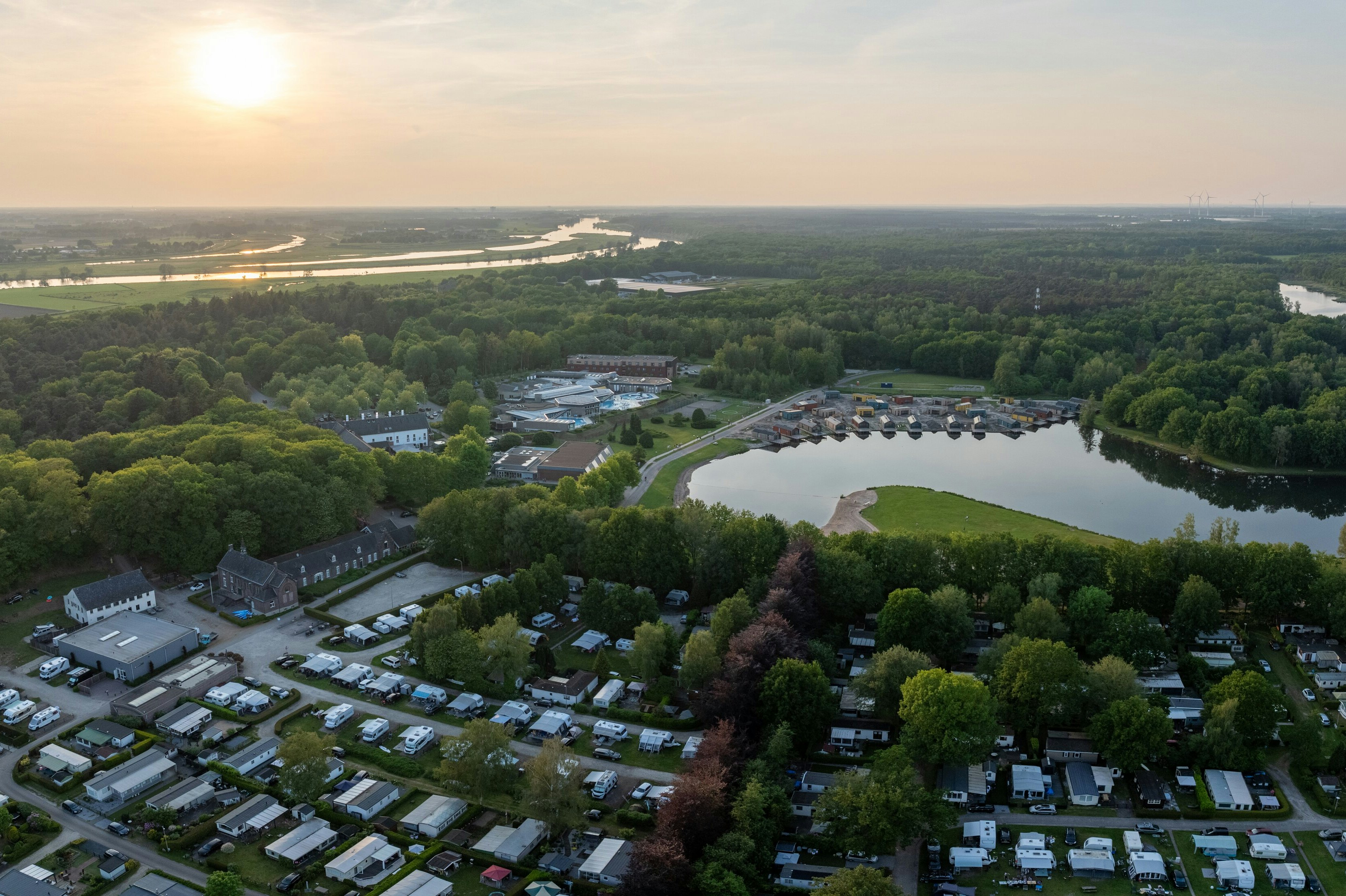 Liegt der Camping Klein Vink am See?