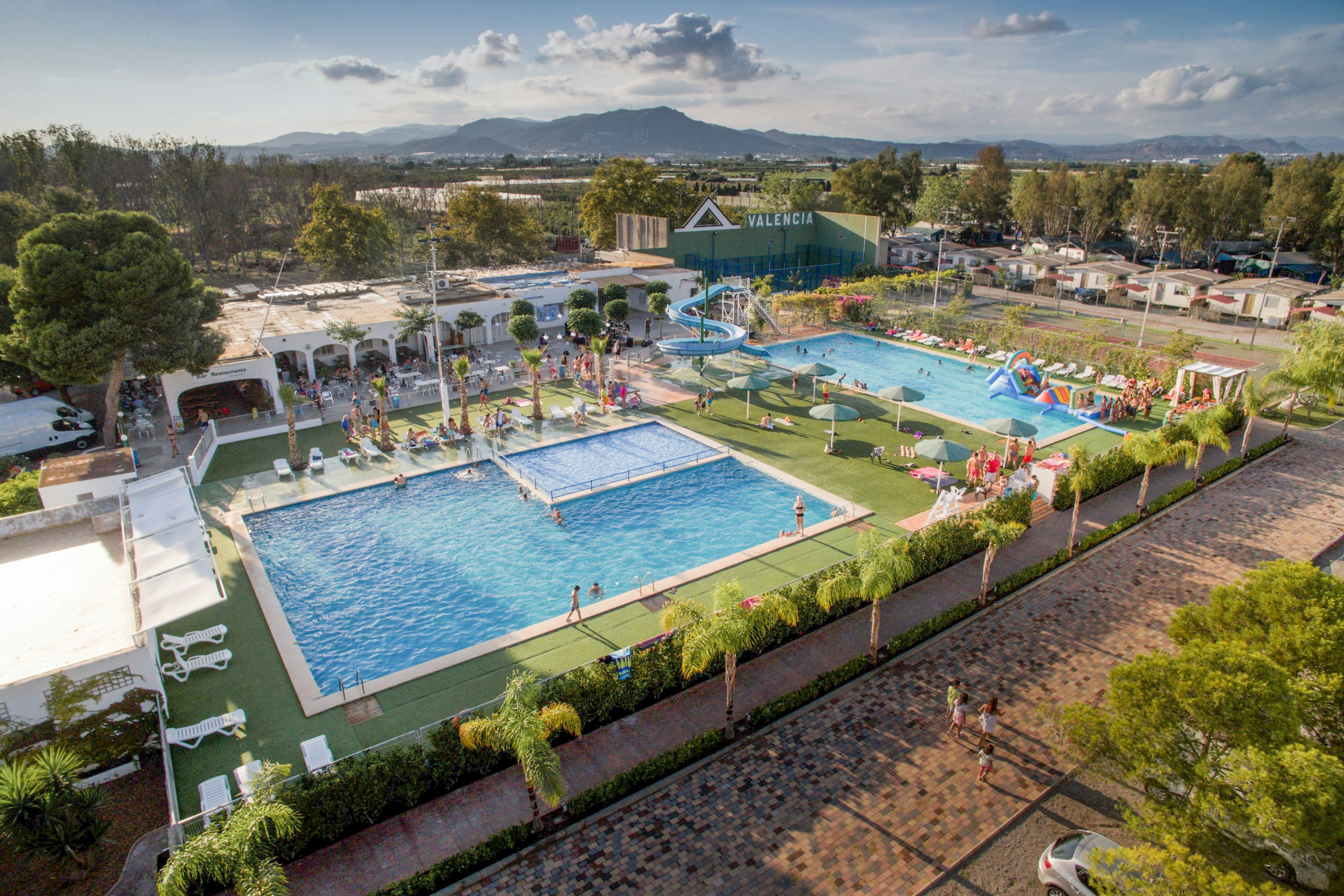 aufblasbare kissen camping Aufblasbares Kissen für Camping & Reise– Höfer Chemie GmbH main image 0