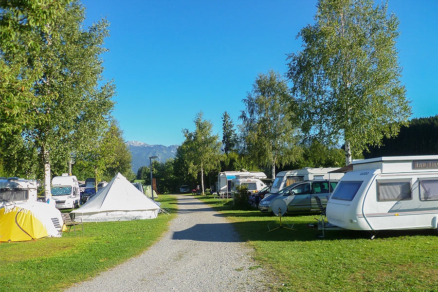 Campingplatz Seewang - Camping in Dietringen, Bayern | PiNCAMP by TCS